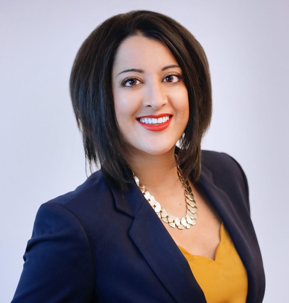 Anu Anderson Headshot