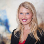 Cally Kjellberg-Nelson Headshot