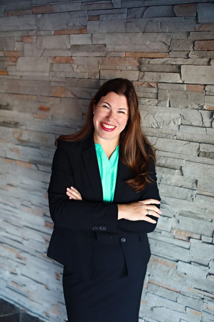 Stephanie Angolkar Headshot